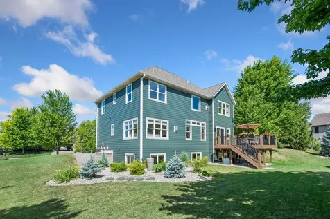 1879 Sandbar Circle Waconia MN 55387