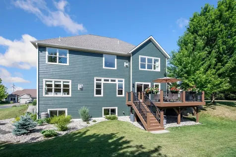1879 Sandbar Circle Waconia MN 55387