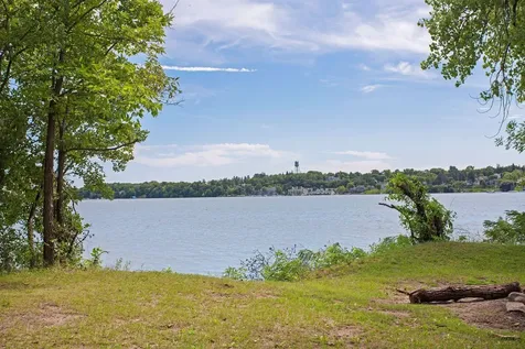 1879 Sandbar Circle Waconia MN 55387
