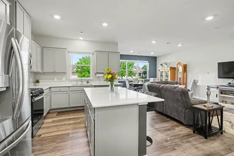 17097 Dysart Place Lakeville MN 55044