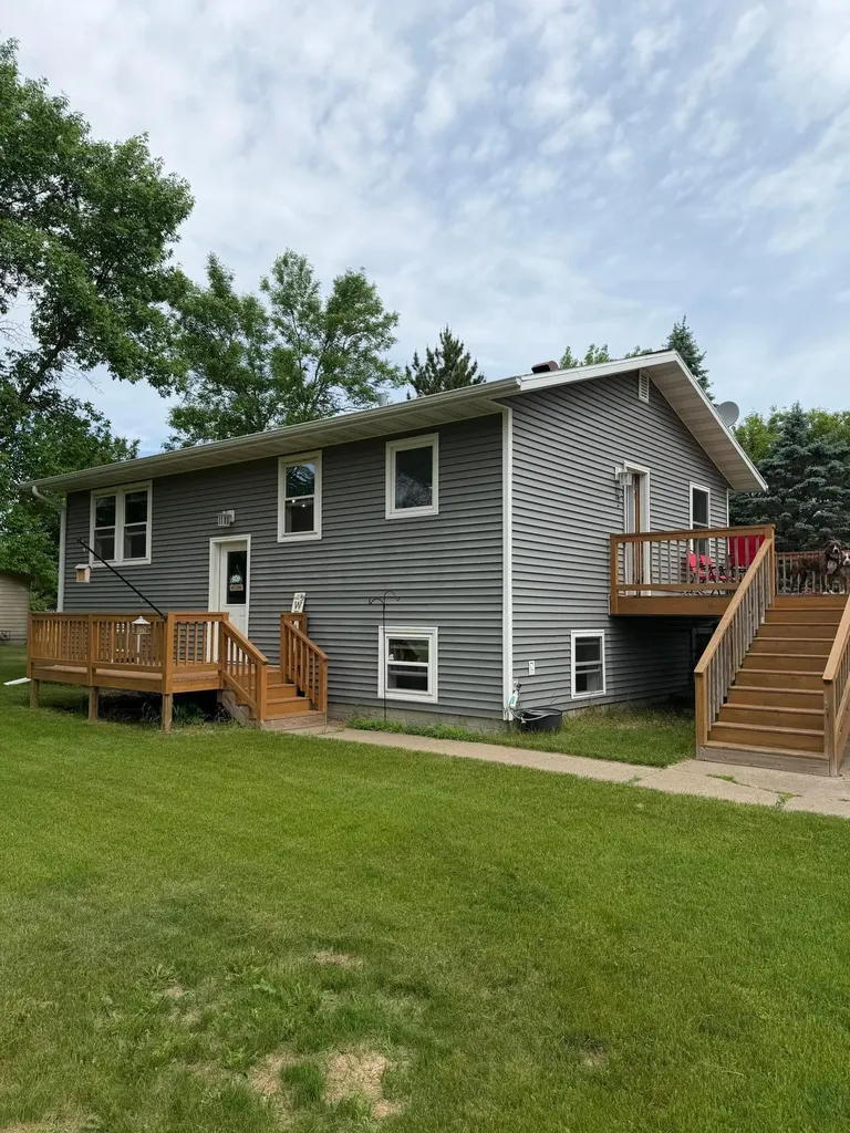 349 Beaulieu Street W Motley MN 56466