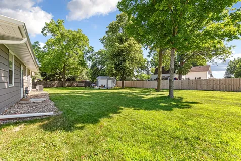 1071 Anderson Place Owatonna MN 55060