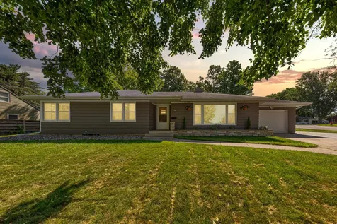 1071 Anderson Place Owatonna MN 55060