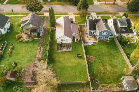414 W Maple Avenue Fergus Falls MN 56537