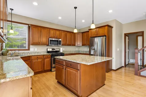 878 104th Lane NE Blaine MN 55434