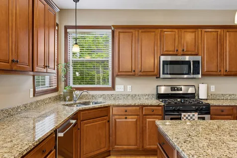 878 104th Lane NE Blaine MN 55434