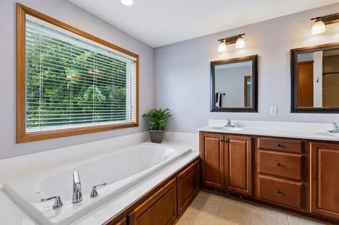 878 104th Lane NE Blaine MN 55434