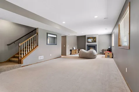 878 104th Lane NE Blaine MN 55434