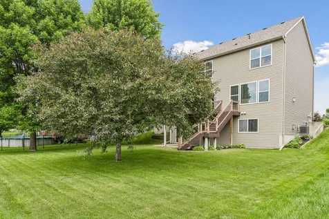 878 104th Lane NE Blaine MN 55434