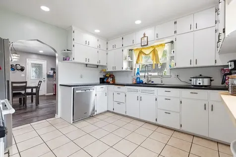 312 S 6th Street Marshall MN 56258
