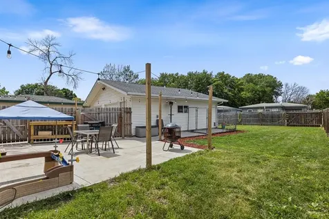 312 S 6th Street Marshall MN 56258