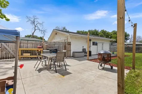 312 S 6th Street Marshall MN 56258