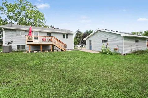 810 Sunny Lane Anoka MN 55303
