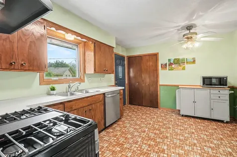 810 Sunny Lane Anoka MN 55303