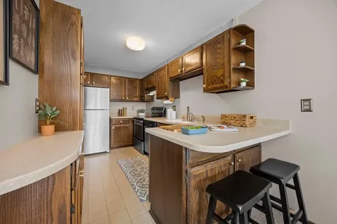 11143 Xavier Road Bloomington MN 55437