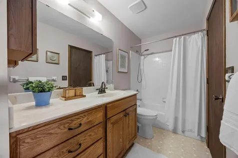 11143 Xavier Road Bloomington MN 55437