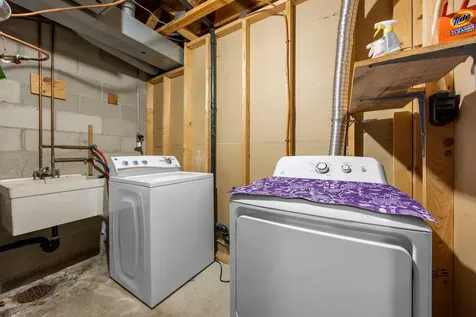 11143 Xavier Road Bloomington MN 55437