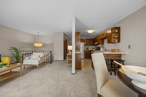 11143 Xavier Road Bloomington MN 55437