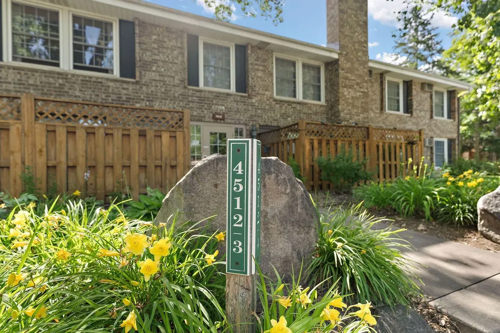4512 Cedar Lake Road S Saint Louis Park MN 55416