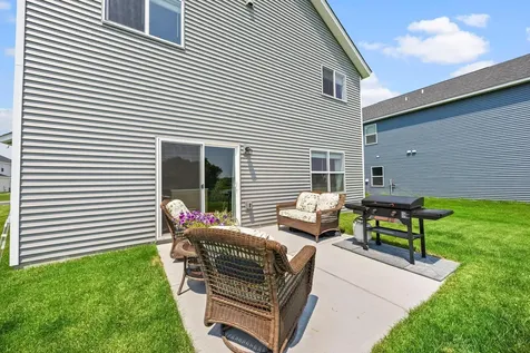 1432 192nd Avenue NE East Bethel MN 55011