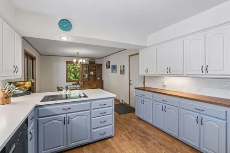 2415 Merrimac Lane N Plymouth MN 55447