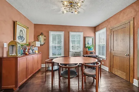1260 Woodbridge Street Saint Paul MN 55117