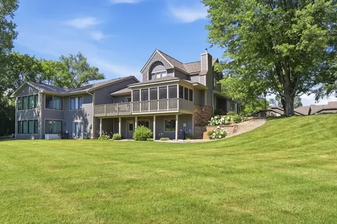 18121 Judicial Way S Lakeville MN 55044