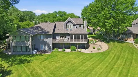 18121 Judicial Way S Lakeville MN 55044