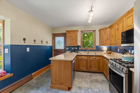 228 Summit Avenue Center City MN 55012