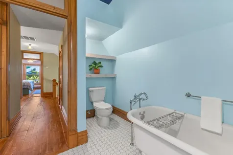228 Summit Avenue Center City MN 55012