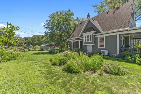 228 Summit Avenue Center City MN 55012