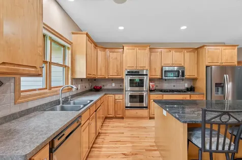 1187 105th Street E Inver Grove Heights MN 55077