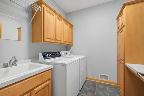 1187 105th Street E Inver Grove Heights MN 55077