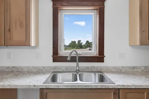 801 Valley Avenue SE Valley City ND 58072