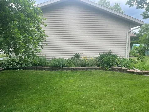 301 5th Street SW Hankinson ND 58041