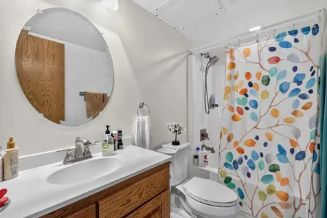 5795 Amy Lane Maple Plain MN 55359