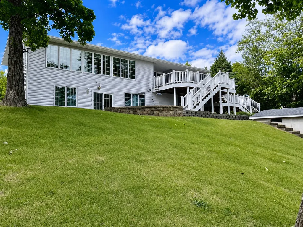 48210 Flicker Lane Ottertail MN 56571
