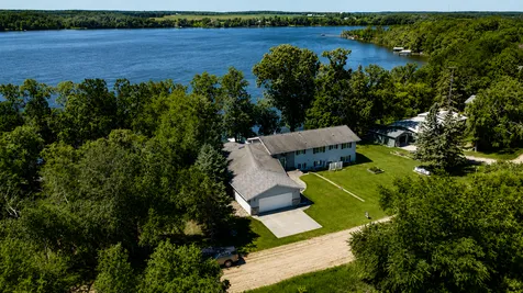 48210 Flicker Lane Ottertail MN 56571
