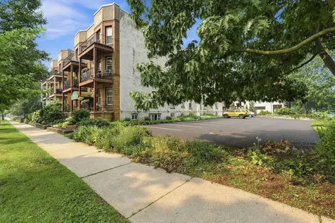 87 Kent Street Saint Paul MN 55102