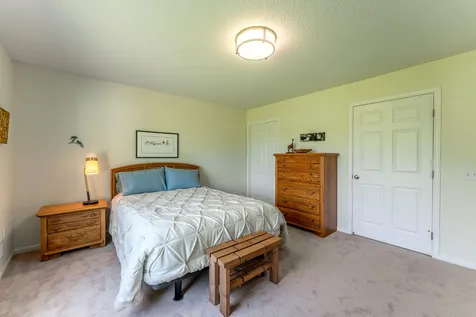 737 Markgrafs Lake Draw Woodbury MN 55129