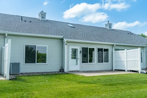 737 Markgrafs Lake Draw Woodbury MN 55129