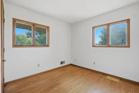 796 Magnor Lake Drive Clayton WI 54004