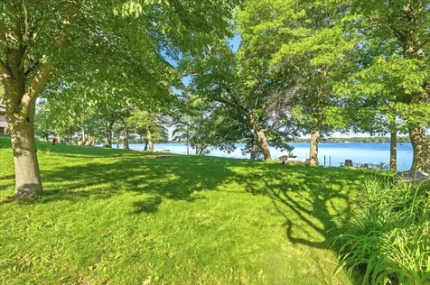 796 Magnor Lake Drive Clayton WI 54004