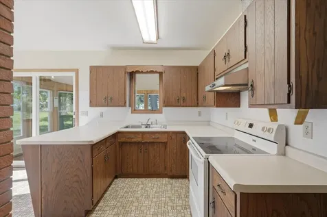 796 Magnor Lake Drive Clayton WI 54004