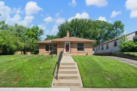 5633 Penn Avenue S Minneapolis MN 55419