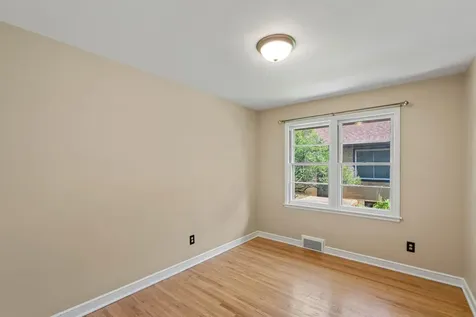 5633 Penn Avenue S Minneapolis MN 55419