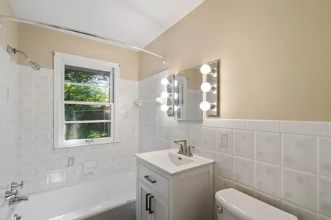 5633 Penn Avenue S Minneapolis MN 55419