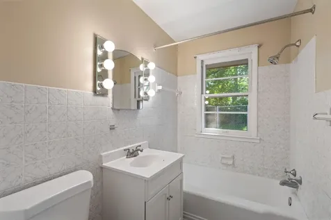 5633 Penn Avenue S Minneapolis MN 55419