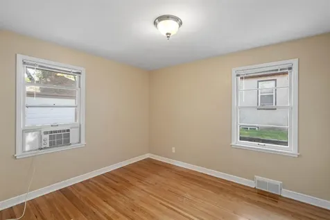 5633 Penn Avenue S Minneapolis MN 55419