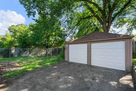 5633 Penn Avenue S Minneapolis MN 55419